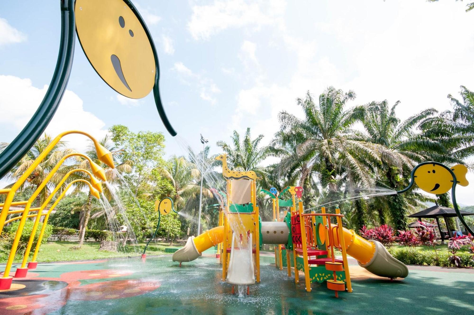 Hotel Felda Residence Hot Springs Sungkai Ngoại thất bức ảnh