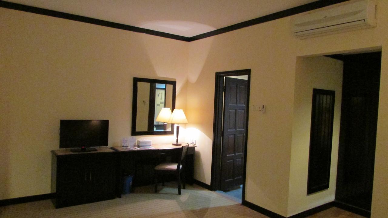 Hotel Felda Residence Hot Springs Sungkai Ngoại thất bức ảnh
